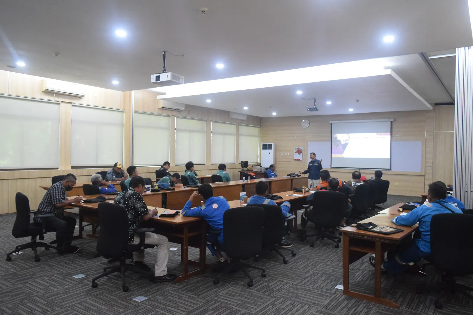Pelatihan & Sertifikasi Fillet & Plate Welder PENA Consultant