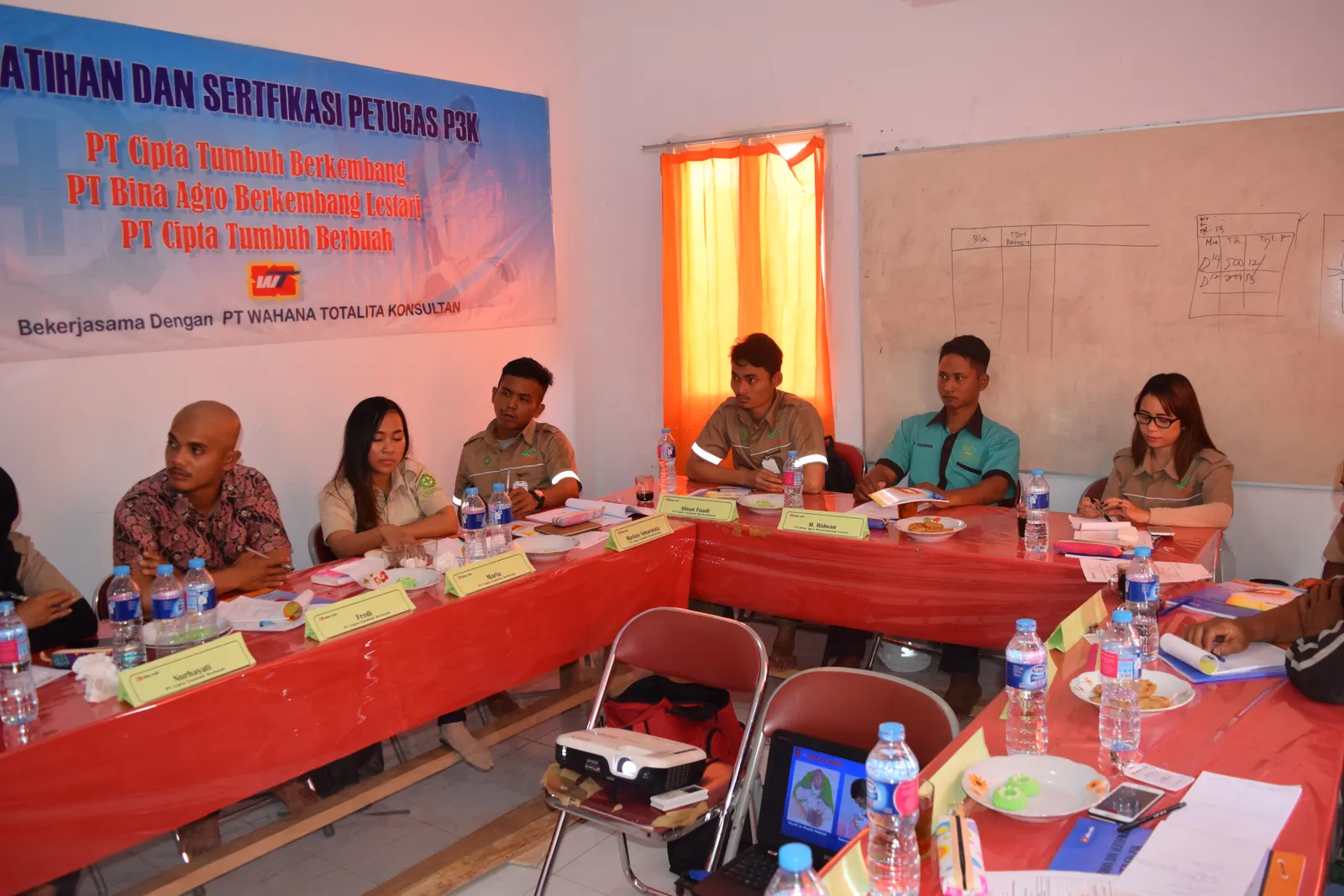Pelatihan & Sertifikasi Paramedis K3 Madya PENA Consultant