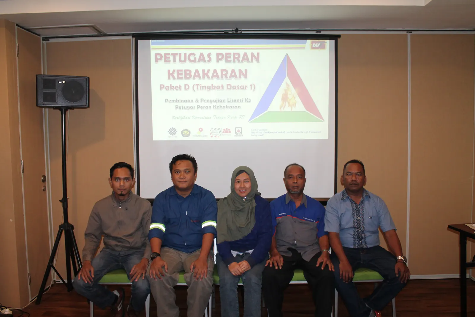 Pelatihan & Sertifikasi Petugas Peran Kebakaran Kelas D PENA Consultant